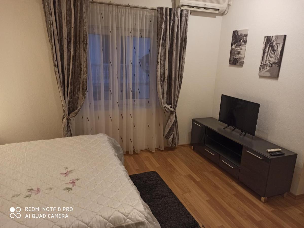 Apartments Roncevic Zadar Bagian luar foto