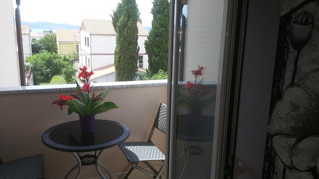 Apartments Roncevic Zadar Ruang foto