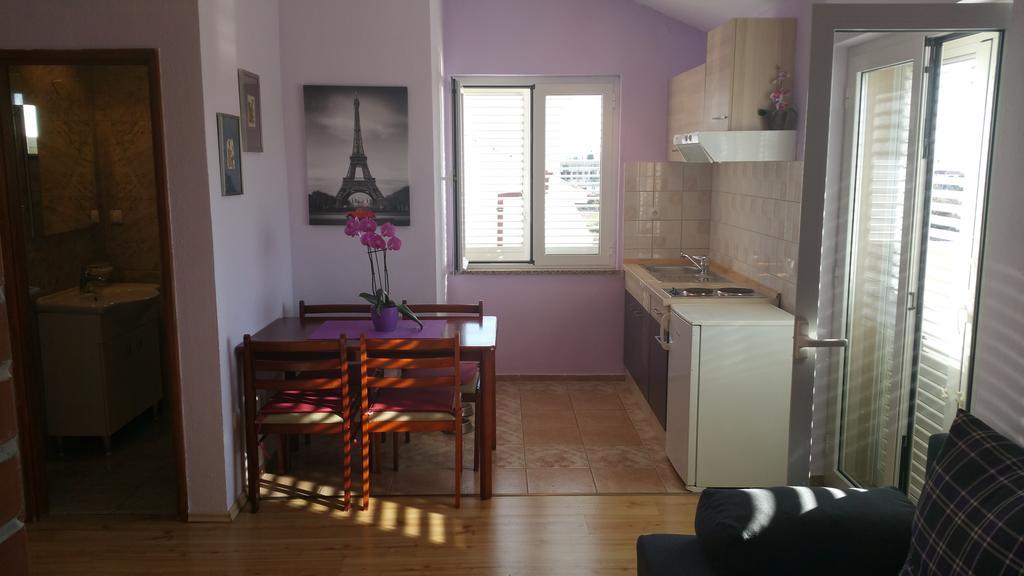 Apartments Roncevic Zadar Ruang foto