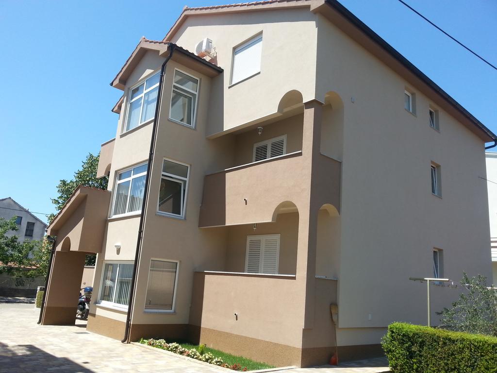 Apartments Roncevic Zadar Ruang foto
