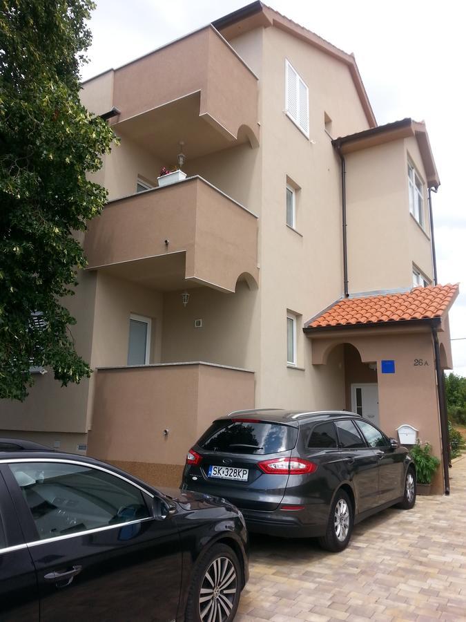 Apartments Roncevic Zadar Bagian luar foto